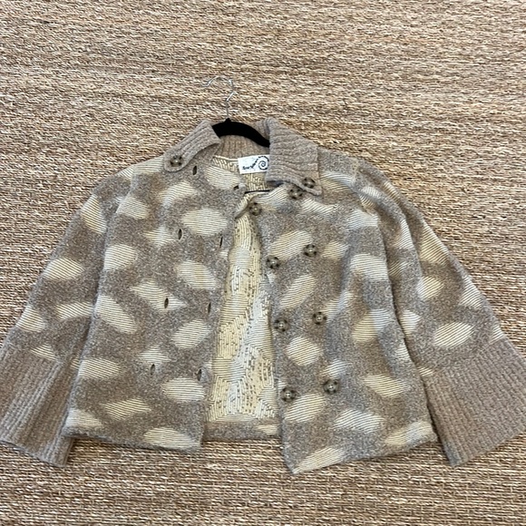 Anthropologie Sweaters - Anthropologie Rosie Neim Button Up Sweater; Great Condition
